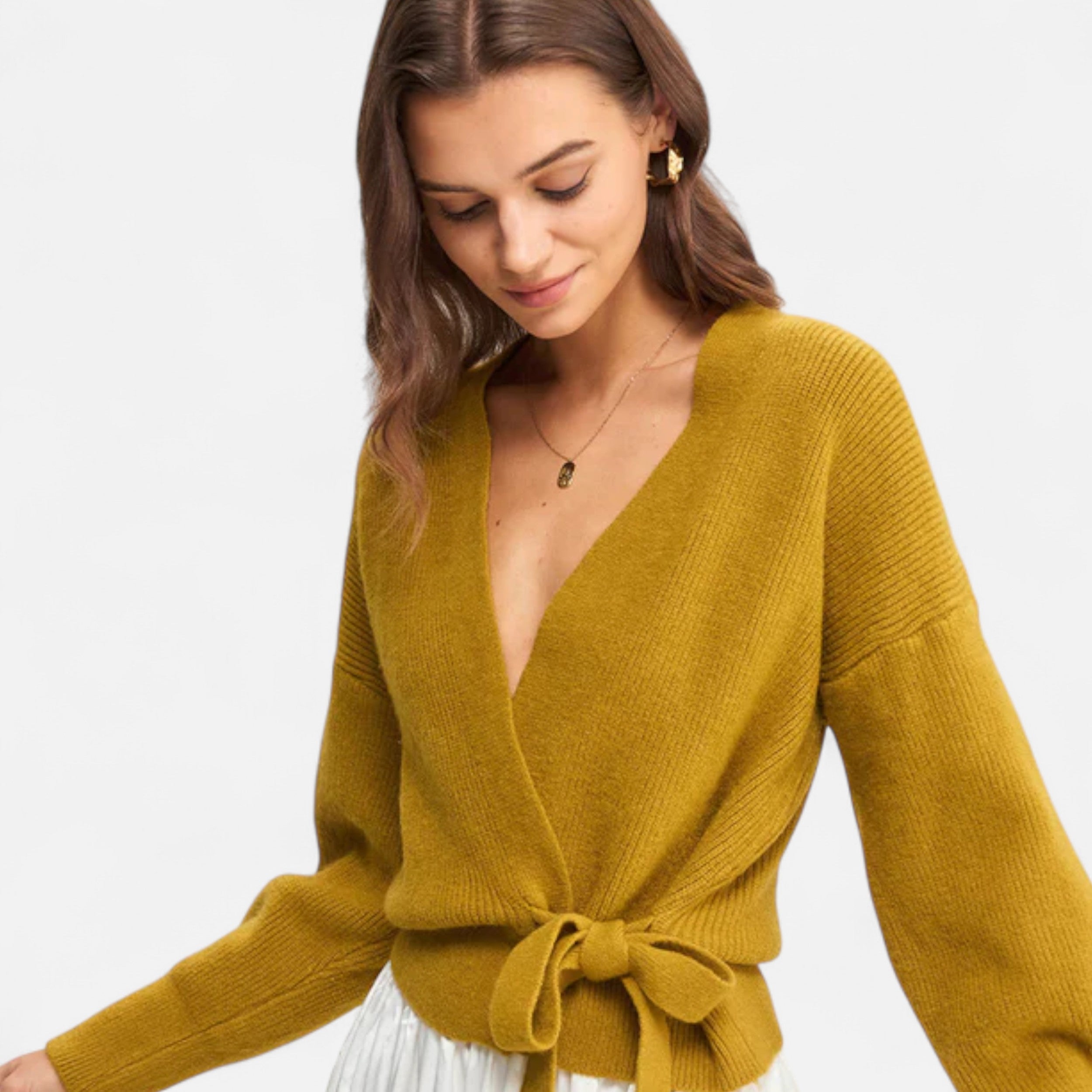 Orvelle Club | Women’s V-Neck Drawstring Knit Cardigan