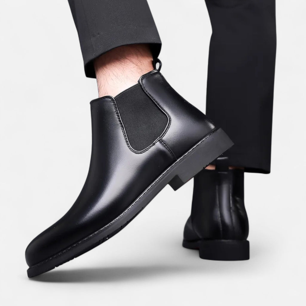 Orvelle Club | Men’s Martin Boots Fleece-Lined Winter Style