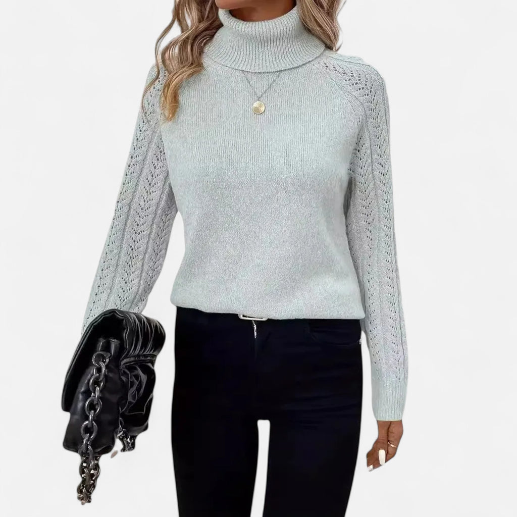 Orvelle Club | Women’s Turtleneck Sweater Refined Classic