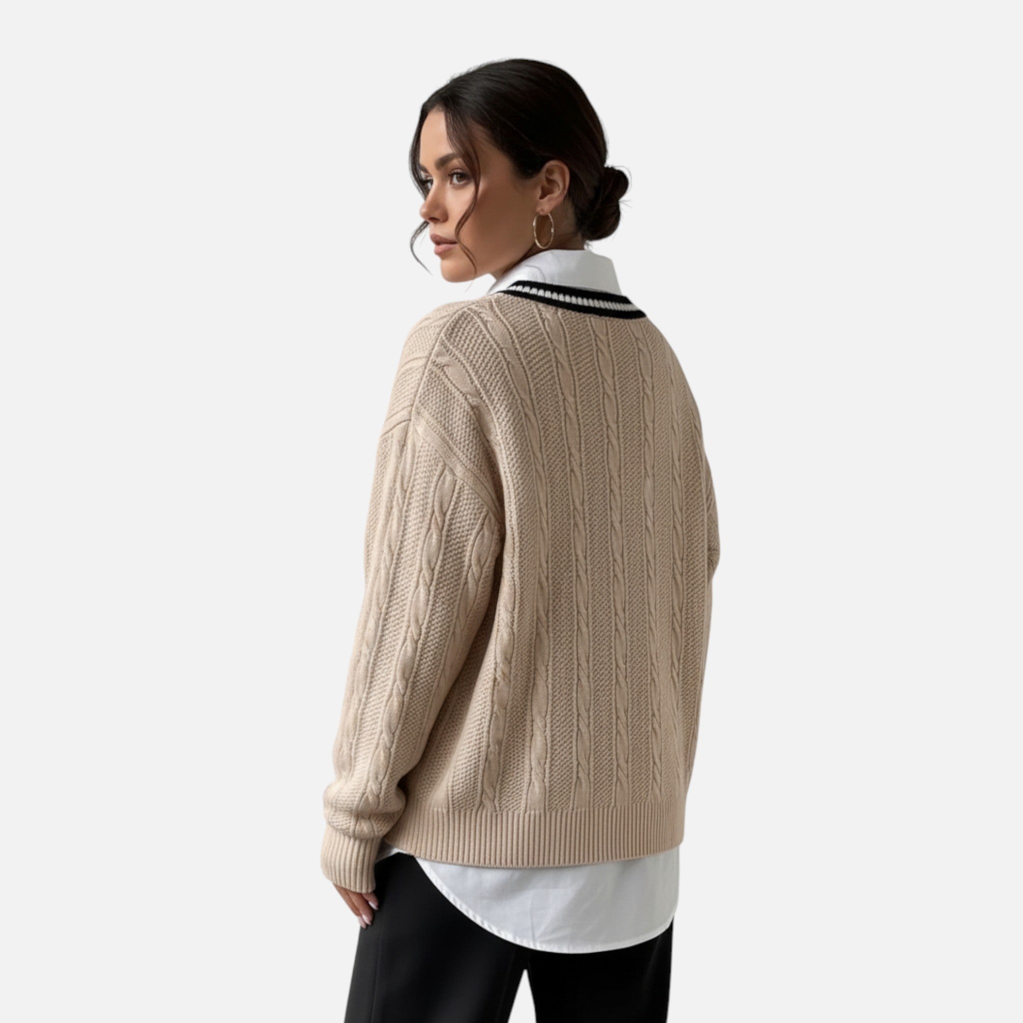 Orvelle Club | Women’s V-Neck Knitted Pullover