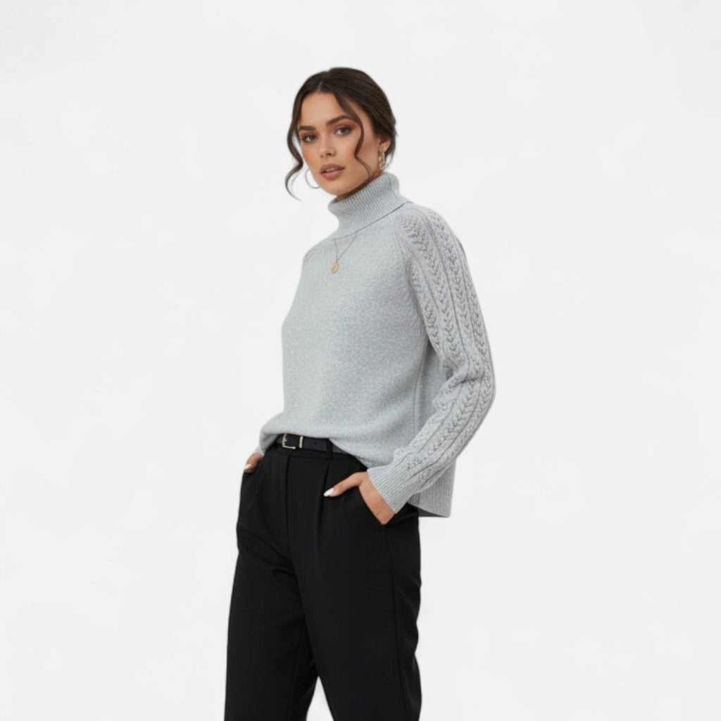 Orvelle Club | Women’s Turtleneck Sweater Refined Classic