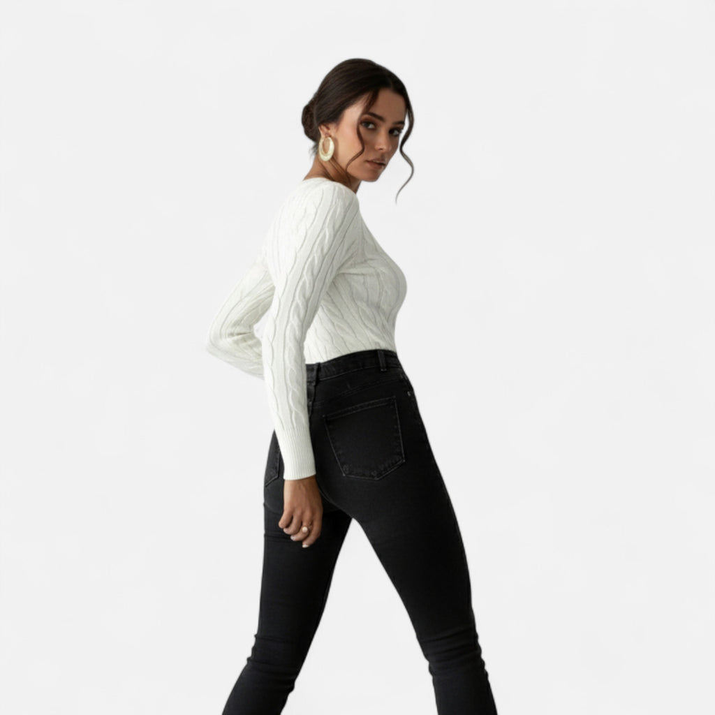 Orvelle Club | Women’s Long Sleeve Sweater Timeless Style