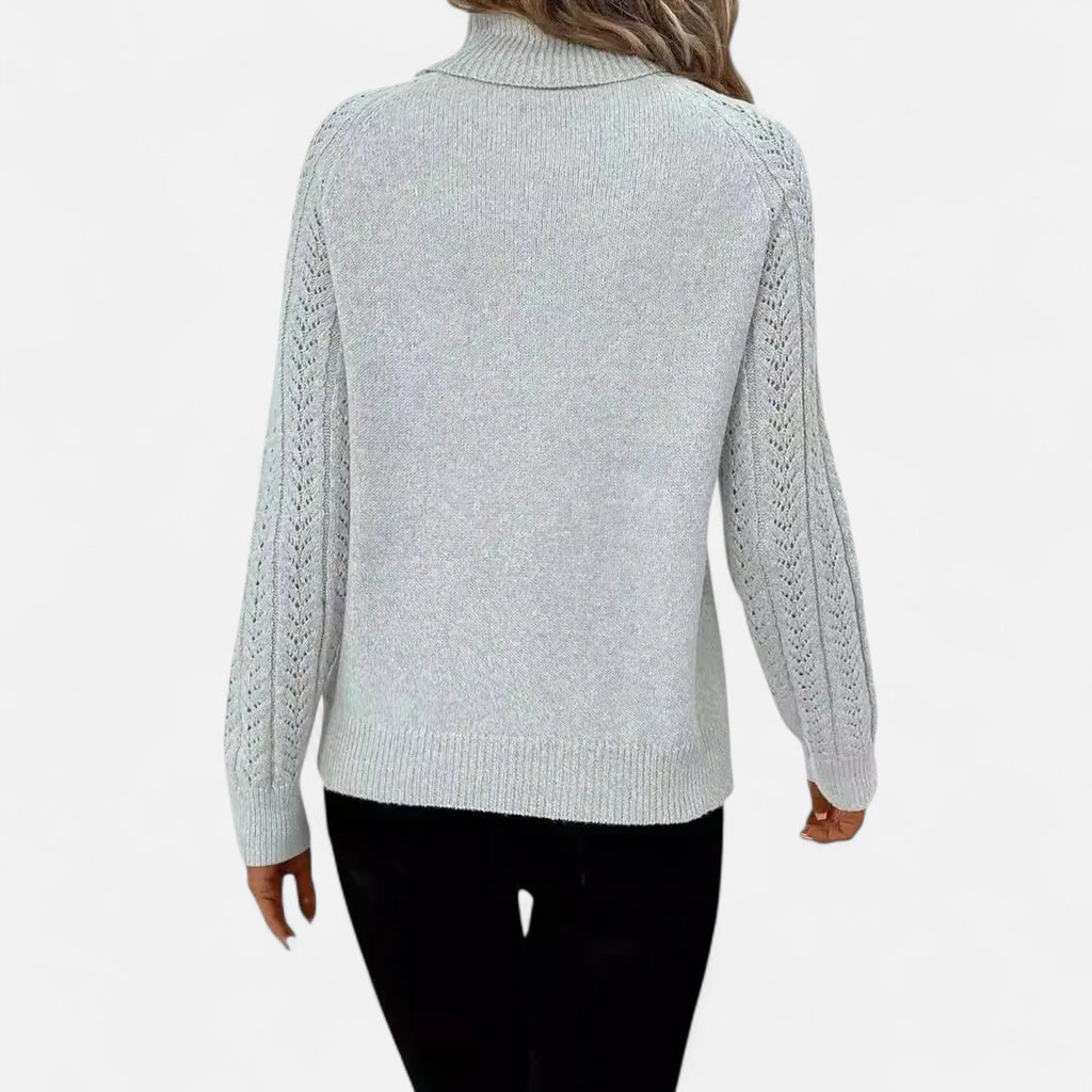 Orvelle Club | Women’s Turtleneck Sweater Refined Classic
