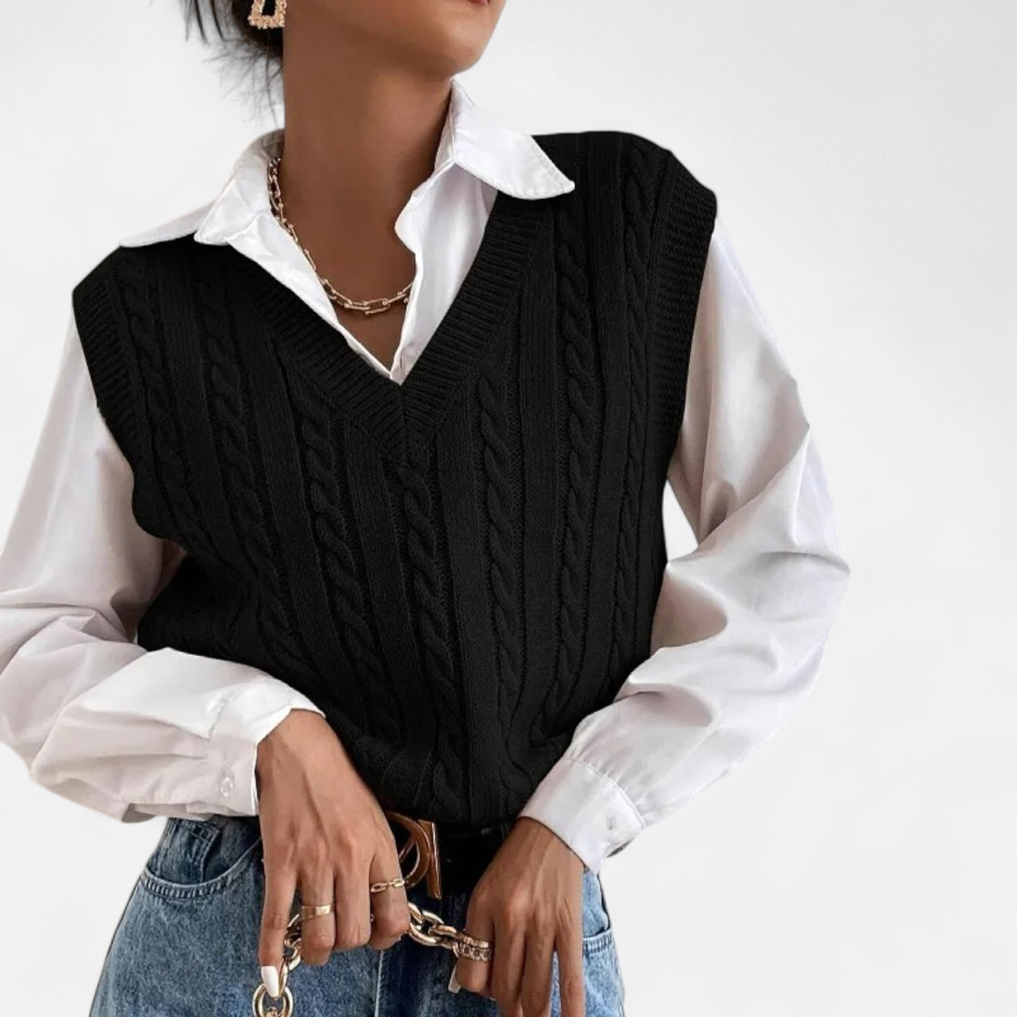 Orvelle Club | Women’s Knitted Sweater Vest
